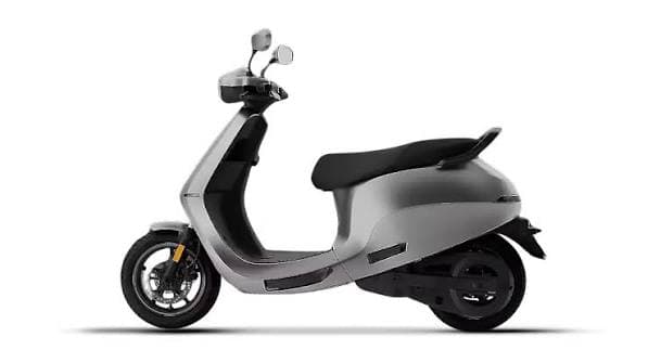 TVS iQube image 1